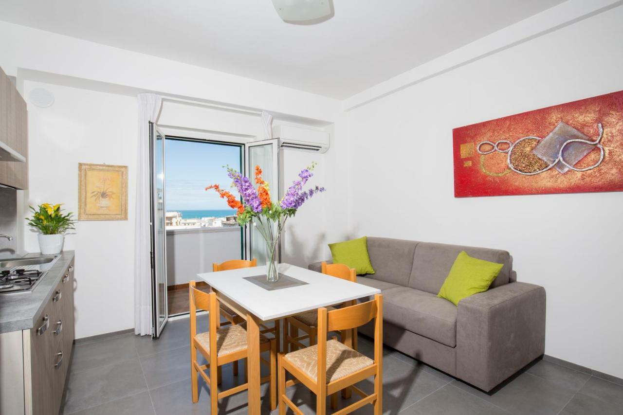 Aparthotel Svevo Sea House Vieste Zewnętrze zdjęcie